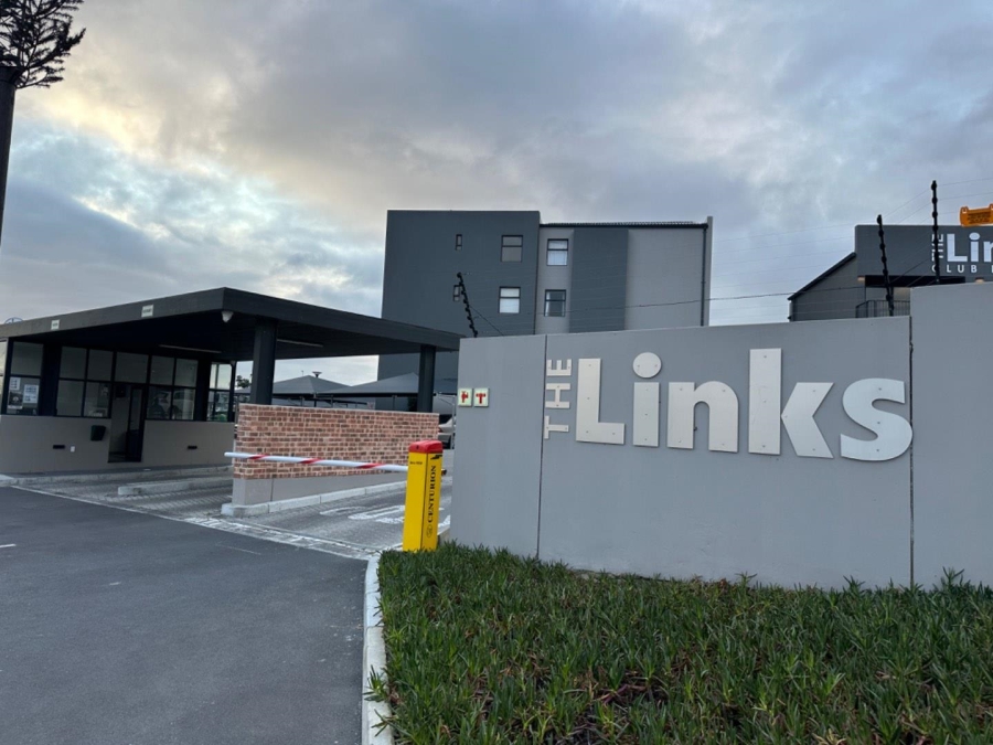 1 Bedroom Property for Sale in Haasendal Western Cape